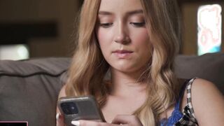 Stepmom Sydney Paige Plays With Maria Kazi