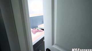 My Friend Doesnt Know I Fucked His Hot Mom