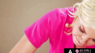 ALL WOMEN STROKES - SUPERSTAR BRITNEY AMBER COMPILATION! SCISSORING, KINGING, BIT BOOBS, AND MORE