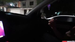 Morena gostosa do rabão fudendo com o negão dotado