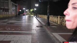 Morena gostosa do rabão fudendo com o negão dotado