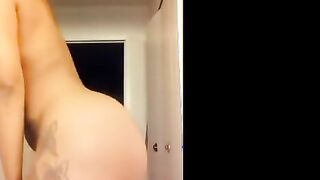 Super Sexy Black Amateur With a Big Ass