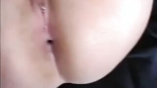 Deutsche MILF wird anal gefickt und ins Gesicht gespritzt