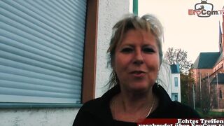 Natural German lovers tries FFM bisex three-way