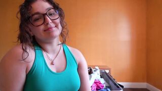 Vacation with my busty stepsis for a few day