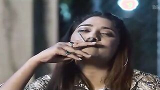 DIRTY GIRLFRIEND 2024 Hindi Uncut Short Film Bigmzoo
