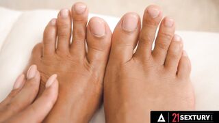 21 SEXTURY - Adorable African Makes Her Man Cum On Her Irresistible Foot After Insane Anal Sex