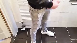 Amateur Webcam Handjob with a Big Cock