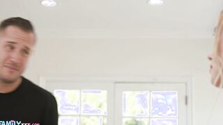 Hot Pie Stepsis Khloe Kingsley Gets A Riding Afterall