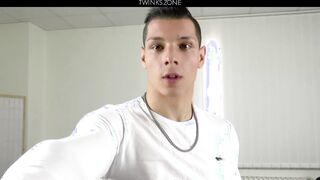 Flexing Muscle Worship Massage Peter Lipnik