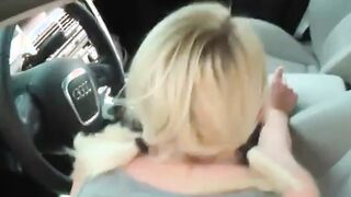 Deutsche Amateur-Blondine wird im Freien gefickt
