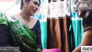 Akeli Hot Bhabhi Ko Water Mangne Ke Bahane Chod Diya ladke ne