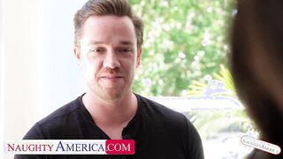 Beauty Hottie Elizabeth Skylar receives an unexpected huge bang on the 4th of July