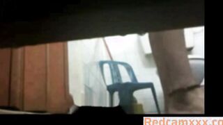 Egyptian Mom Washing Her Pussy