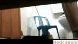 Egyptian Mom Washing Her Pussy