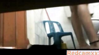 Egyptian Mom Washing Her Pussy