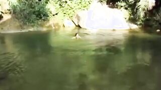 Taty Morena gostosa do rabão fudendo com o dois dotados