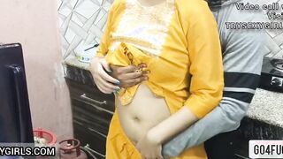 Desi Jija Ji Seduced by Shaalis Sexy Body Fucked in kitchen
