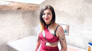 Gwen's First Sex Party