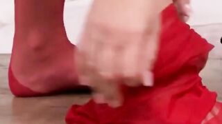 Shirley's Amateur High-Heel Adventure