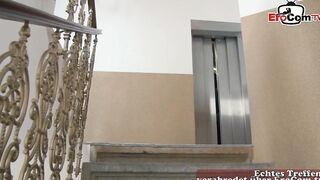 Men pick up by 2 freaky Women