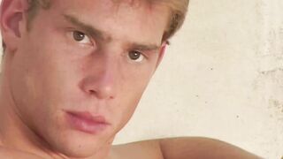 Liam Phoenix Photosession Video