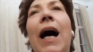 Oma bekommt endlich wieder was in ihr Loch