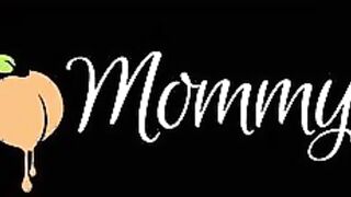MOMMY'S BIMBOS - Bossy cougar Sarah Taylor Rewards Step-Daughter Lola Sinn For Doing Everything She Asked