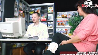German old cougar goes to job interview and gets nailed