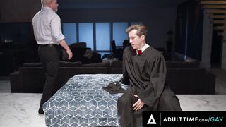 HETEROFLEXIBLE - Newly Graduated Twinkie Isaac Parker Seduces His sexy Silver Fox Professor Dale Savage