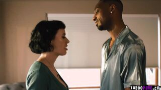 Olive Glass getting fucked in a hot threesome