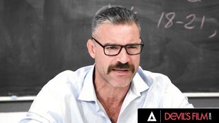 DEVILS SEX TAPE - Lusty College Girl Coco Lovelock Wants Her Snatch Screwed By Her Professor