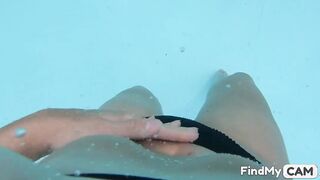 Public Pool Orgasm: Teen Babe's Solo Webcam Show