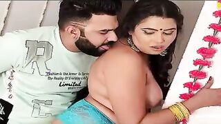 TADAPTI JAWANI 2024Hindi Uncut Web Series NeonX VIP
