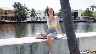 Scarlett Rose Gets Vacation Dick
