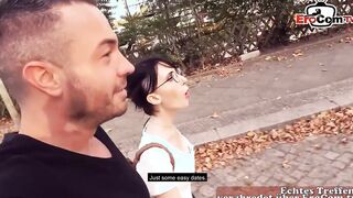 Sex inside a outdoor parking lot on a date with a teenie