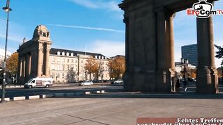 Spontaneous sex date arranged with a petite tourist