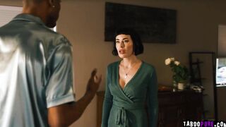 Isiah Maxwell and Hollywood Cash bangs busy wife Olive Glass