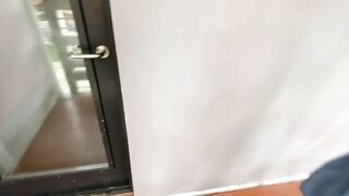 Heiße Nachbarin im Treppenhaus gebumst