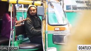 Autowala Ne Kiya Help Sudden Sex Bhabhi Indian sex