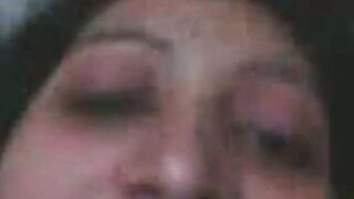 Indian Bhabi's Amateur Webcam Show