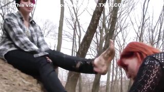 LEZDOM CRAZY FOOT WORSHIP