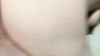 Luder mit Augenmaske anal geknallt