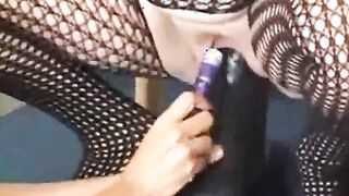 MILFs bei Lesbendreier mit Riesentoys