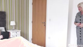British Stepmom Amy Goodhead Pleasures Sam Bourne - AGEDLOVE