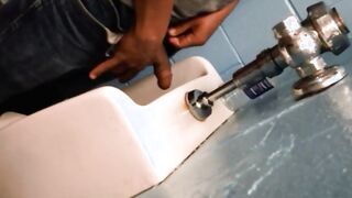 Glory Hole Fun: Amateur Big Cocks Bareback