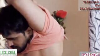 Bhabhi ne Dewar ko room lejaakar chudai karwai