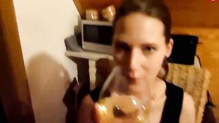 Sperma und Pisse fur die eklige Schlampe