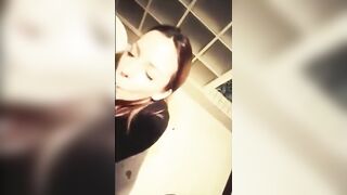 Sperma und Pisse fur die eklige Schlampe
