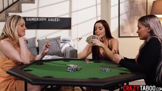 Poker night and fisting for hot babe